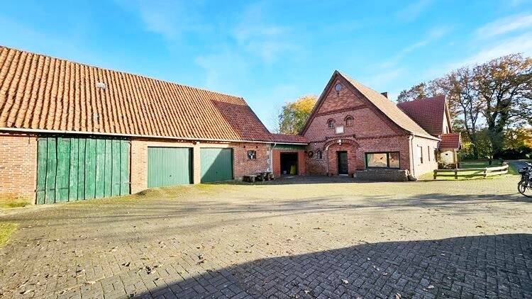 Bauernhaus, Landhaus Beverstedt Kirchwistedt - 6 Zimmer, 214 m&sup2;, 240.000&euro; | Angebot:25701492