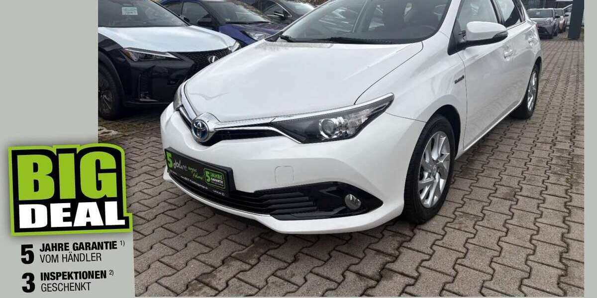 Toyota Auris 113.000 km 13.490 € Nürnberg 90480