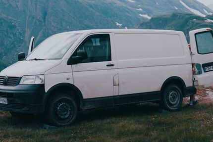 VW T5 Transporter 218.000 km 10.000 &euro; München 81373