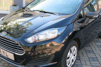 Ford Fiesta 132.000 km 5.990 &euro; Lucka 04613
