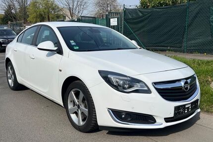 Opel Insignia 164.000 km 8.600 &euro; Köln 50739