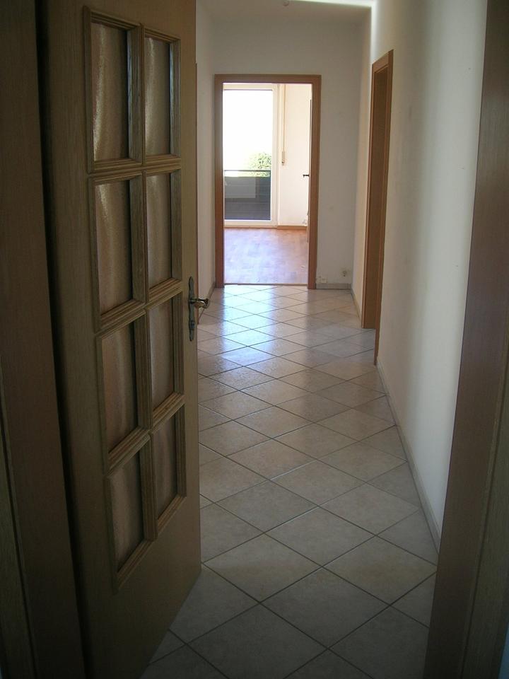 3-4 Zimmer OG Wohnung mit Balkon und Garten in Lage Maßbruch