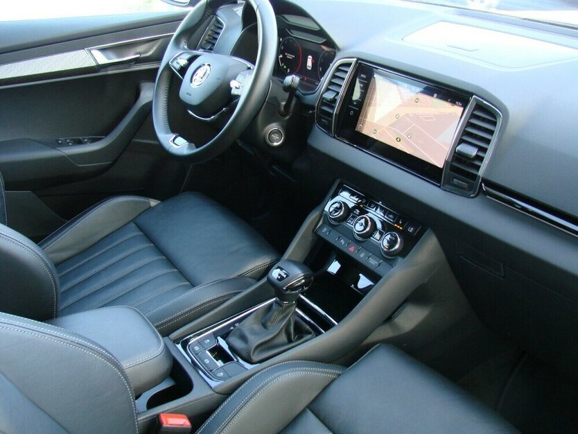 Karoq 2.0TDI Style 4x4 ACC Columbus Leder AHK