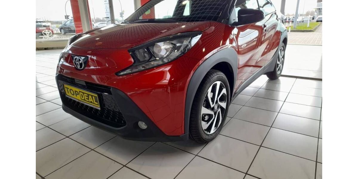 Toyota Aygo (X) 5.150 km 15.990 &euro; Burg 39288