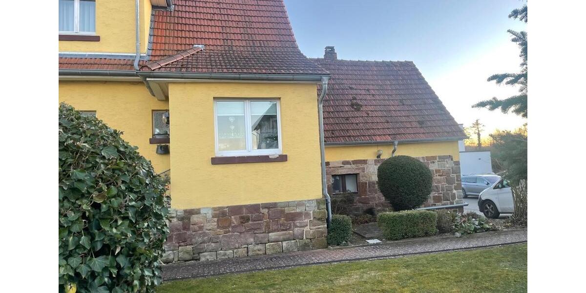 Doppelhaushälfte Bad Emstal - 6 Zimmer, 136 m&sup2;, 1.200&euro; | Angebot:24788878