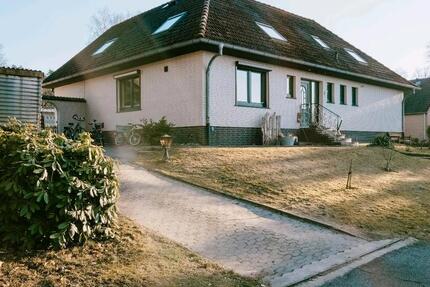 Haus Bispingen - 11 Zimmer, 250 m&sup2;, 589.000&euro; | Angebot:26300011