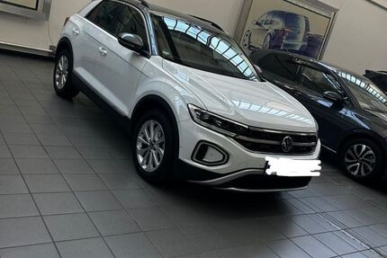 VW T-Roc 41.000 km 22.500 &euro; Wolfsburg 38442