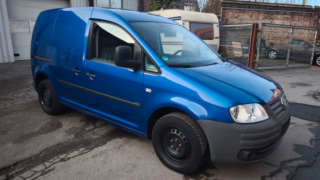 VW Caddy 107.000 km 7.499 &euro; Kempen 47906