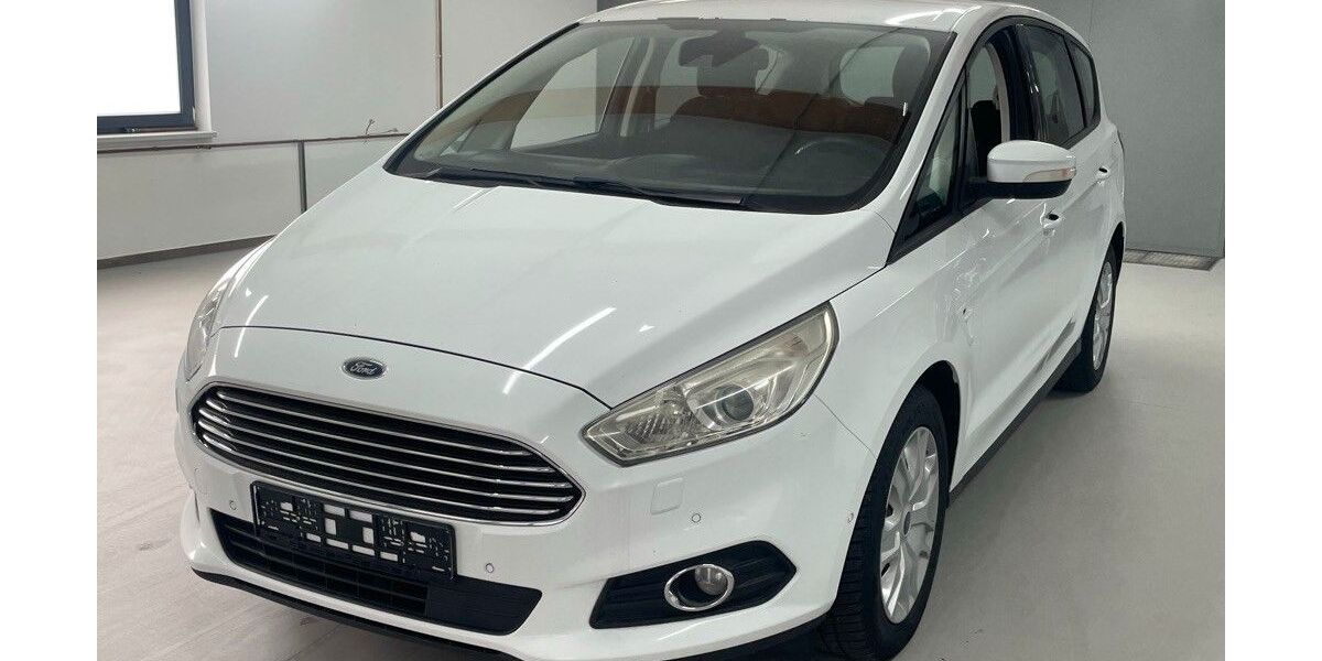Ford S-Max 290.000 km 7.990 &euro; Kassel 34123