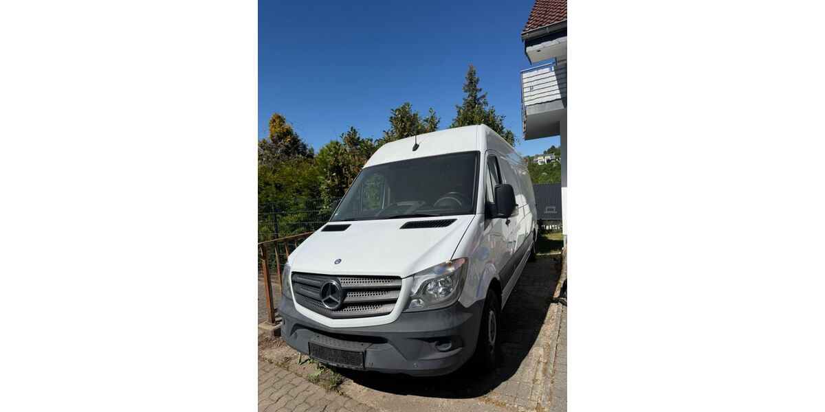Mercedes-Benz Sprinter 75.540 km 19.990 &euro; Konz 54329