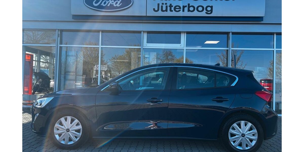 Ford Focus 83.000 km 12.890 &euro; Jüterbog 14913