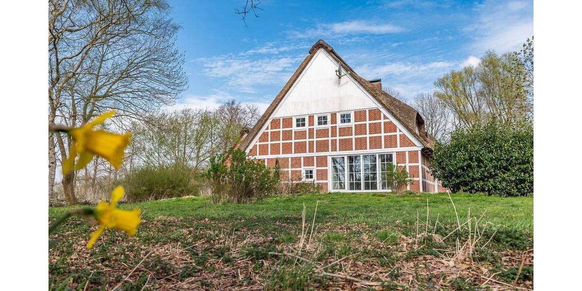 Mehrfamilienhaus, Wohnhaus Hemmoor Basbeck - 1 Zimmer, 378 m&sup2;, 498.000&euro; | Angebot:26259045