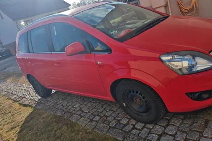Opel Zafira 104.000 km 6.000 &euro; Schönwald 15910