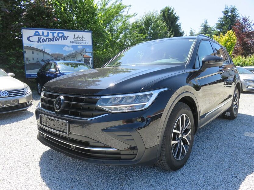 VW Tiguan 76.800 km 25.950 € Prießnitz 04654
