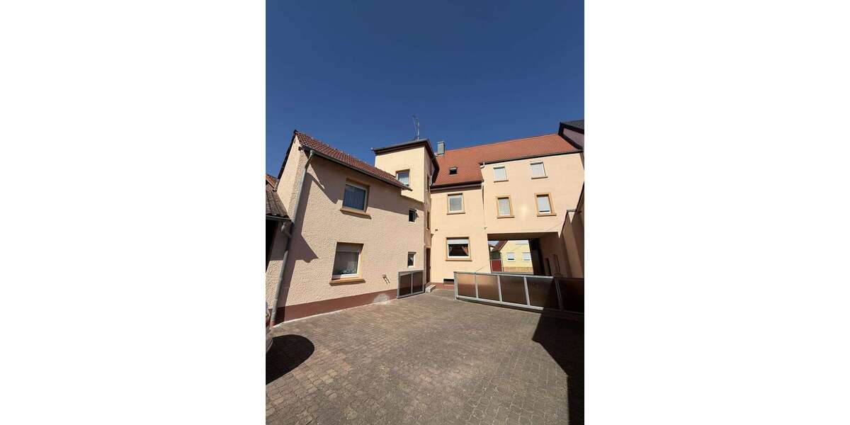 Einfamilienhaus Trebur - 8 Zimmer, 202 m&sup2;, 460.000&euro; | Angebot:25151215