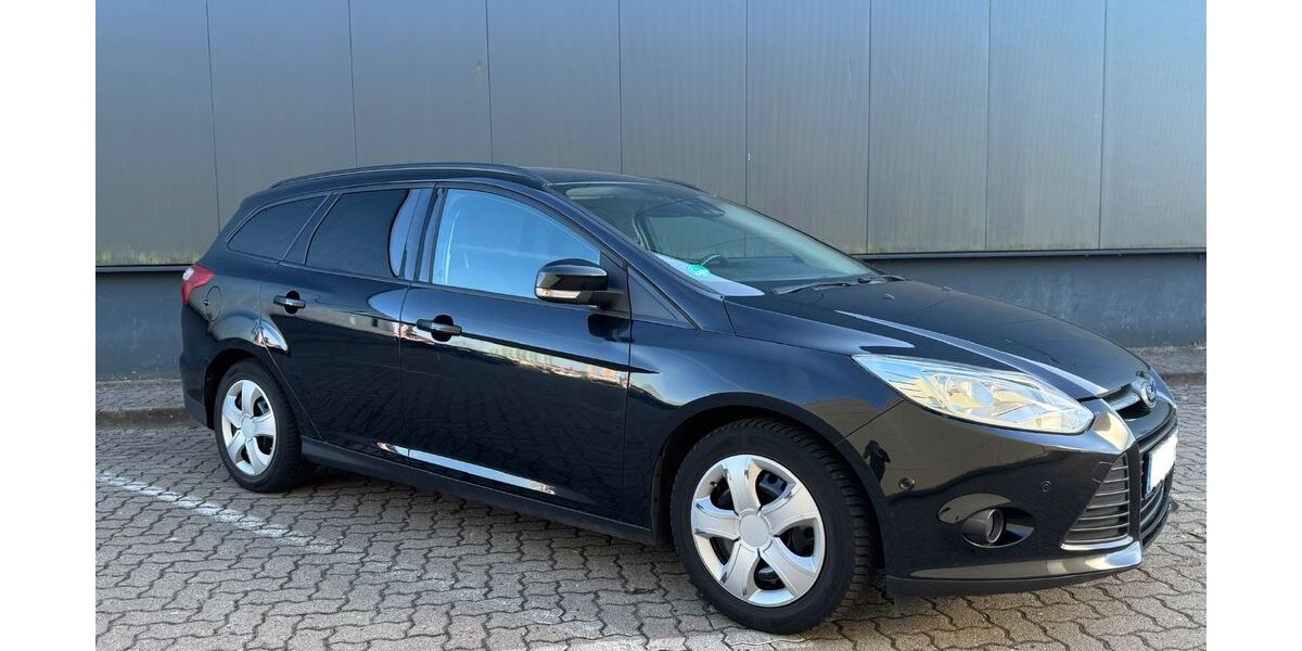Ford Focus 158.000 km 5.200 &euro; Kaltenkirchen 24568
