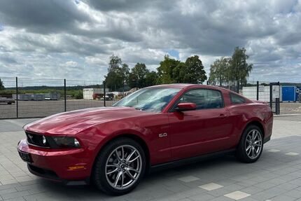 Ford Mustang 3.600 km 32.500 &euro; Illertissen 89257