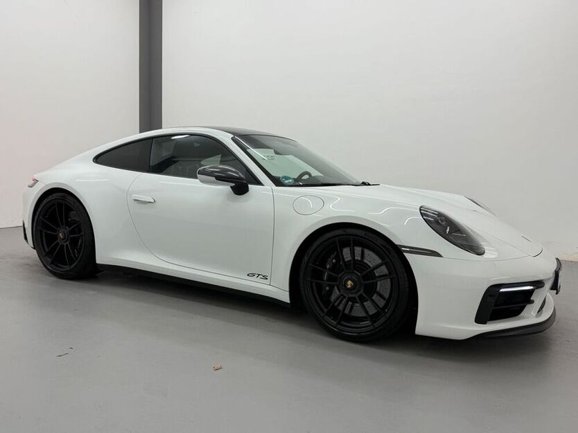 992