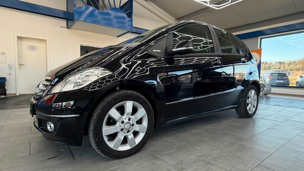 Mercedes-Benz A 180 124.300 km 6.990 &euro; Kirchham 94148