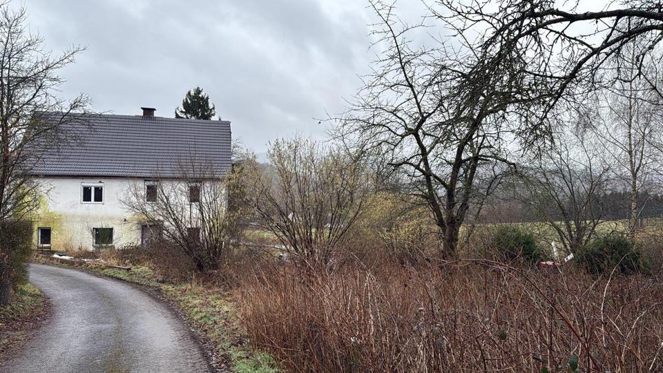 Mehrfamilienhaus, Wohnhaus Meschede - 10 Zimmer, 222 m&sup2;, 220.000&euro; | Angebot:25286752