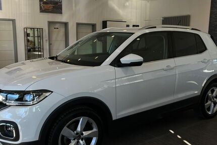 VW T-Cross 37.077 km 17.485 &euro; Volkmarsen 34471