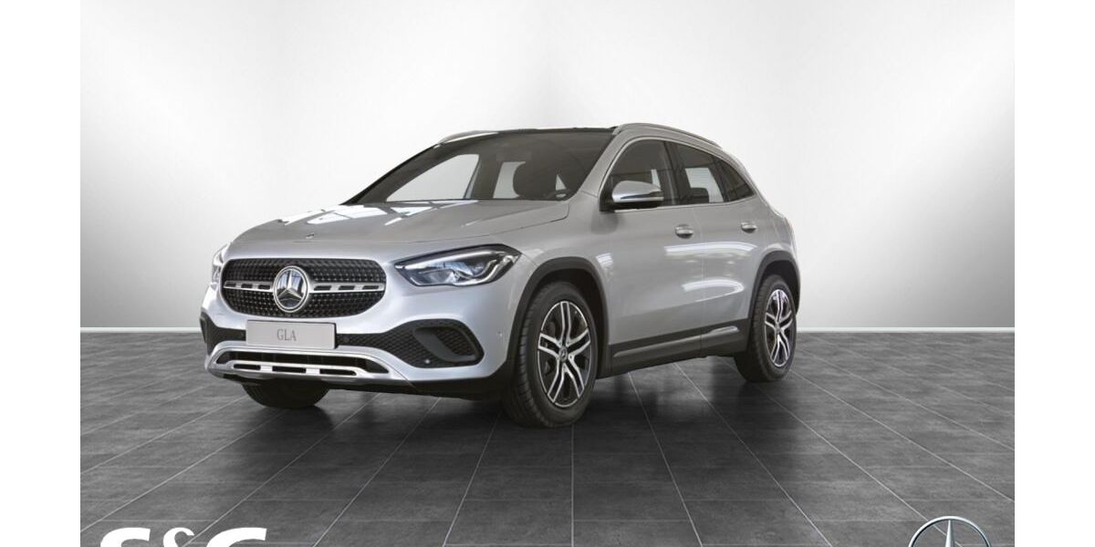 Mercedes-Benz GLA 180 40.000 km 26.477 &euro; Sangerhausen 06526