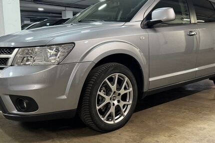 Fiat Freemont 136.578 km 12.599 &euro; München 81677