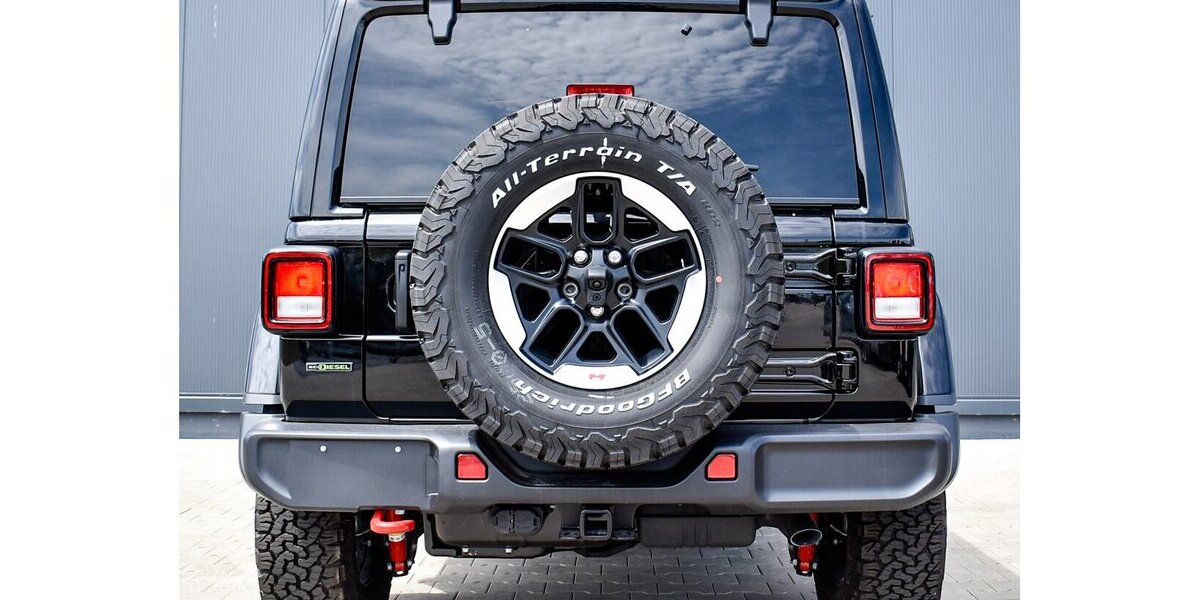 Jeep Wrangler Unlimited Rubicon 3.0L EcoDiesel V6 16.013 km 74.990 &euro; Höchberg-Würzburg 97204