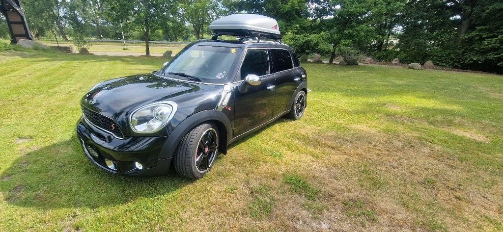 Mini Countryman S (Cooper) 146.000 km 10.200 &euro; Stockelsdorf 23617