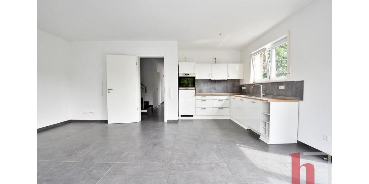 Hochwertige Doppelhaushälfte mit Einbauküche in Steinfeld 5 zimmer
