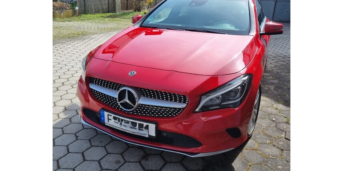 Mercedes-Benz Limousine 69.000 km 23.500 &euro; Hallbergmoos 85399