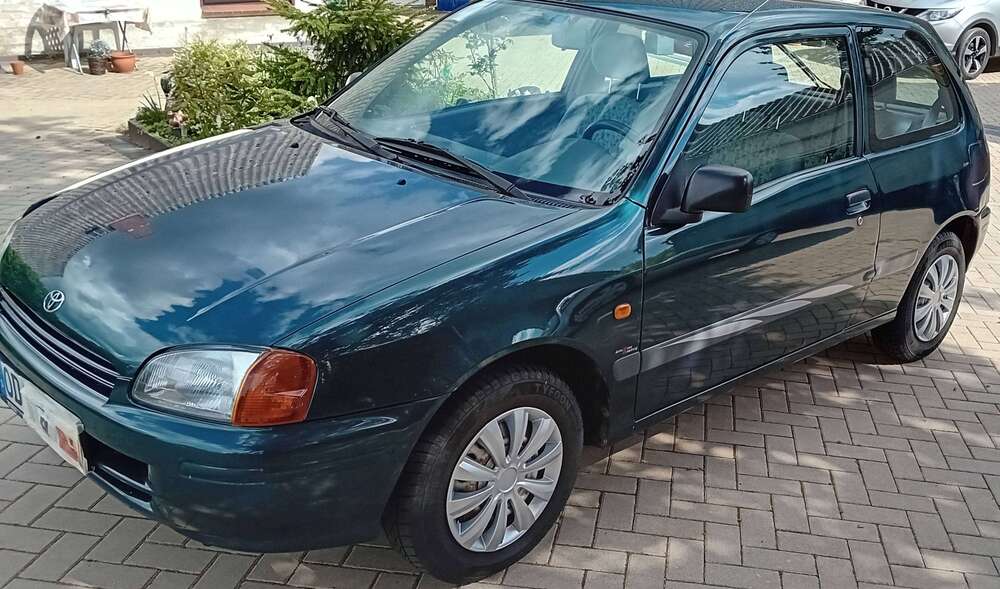 Toyota Starlet 65.366 km 1.800 &euro; Todendorf 22965