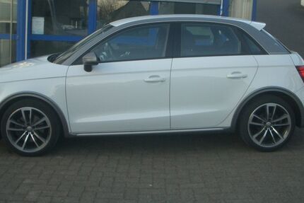 Audi A1 158.000 km 10.880 &euro; Attendorn-Repe 57439