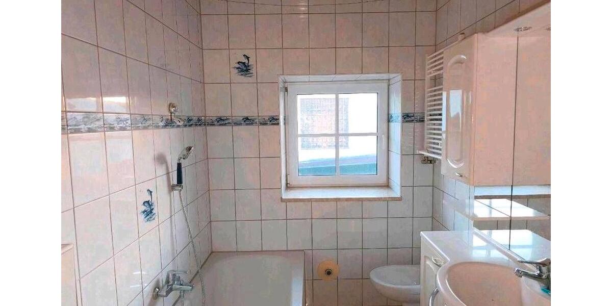 Einfamilienhaus Osterhofen - 6 Zimmer, 145 m&sup2;, 449.000&euro; | Angebot:26642154