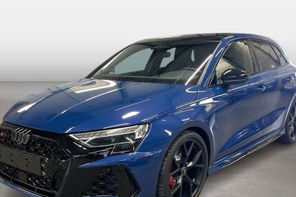 Audi RS3 2.500 km 65.990 &euro; Landshut 84030