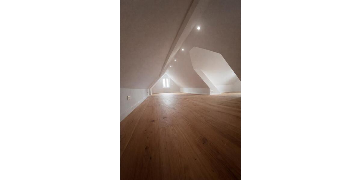 Etagenwohnung Freudenstadt - 3 Zimmer, 257 m&sup2;, 260.000&euro; | Angebot:26283718