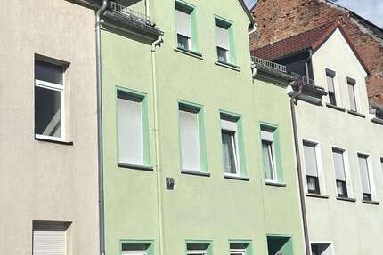 Haus zum Kaufen in Crimmitschau 39.000 € 100 m² 6 zimmer