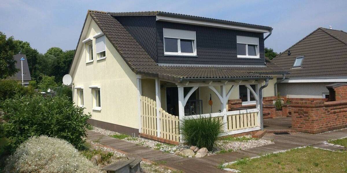 Mehrfamilienhaus, Wohnhaus Sassnitz - 7 Zimmer, 140 m&sup2;, 125.000&euro; | Angebot:26819967