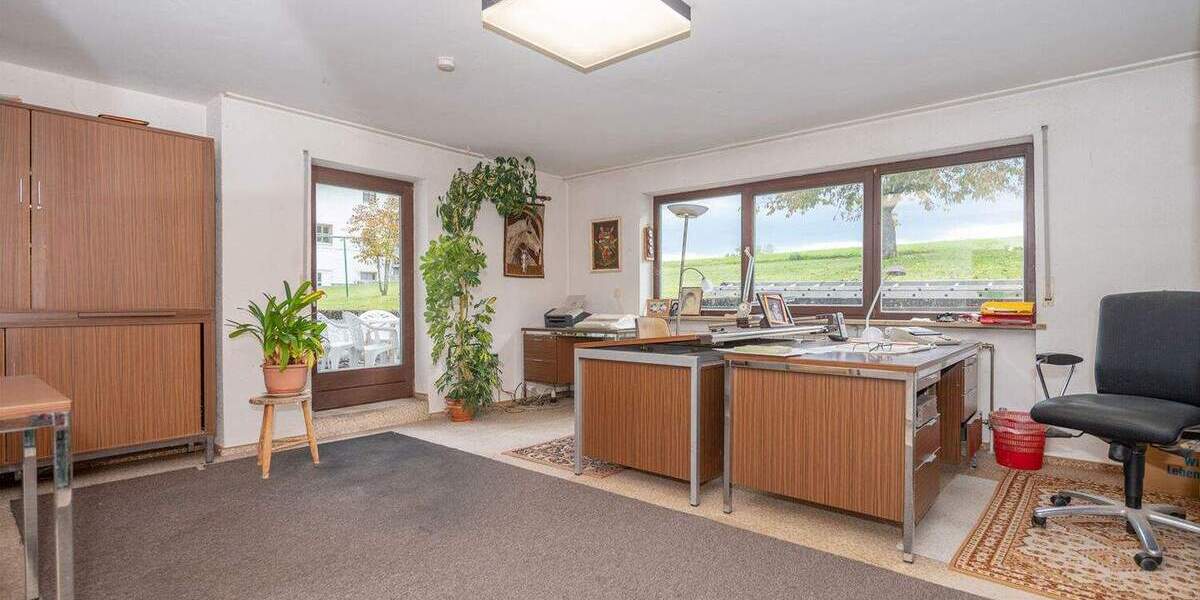 Mehrfamilienhaus, Wohnhaus Neureichenau - 1 Zimmer, 380 m&sup2;, 315.000&euro; | Angebot:25696552