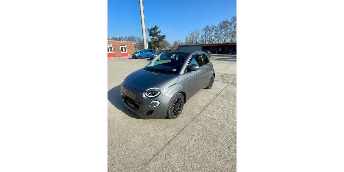 Fiat 500e 36.000 km 18.500 &euro; Oberkrämer 16727