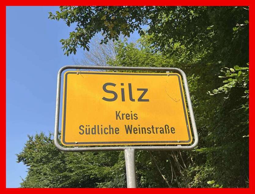 Grundstück zu verkaufen in Silz 150.000 € 1096 m²