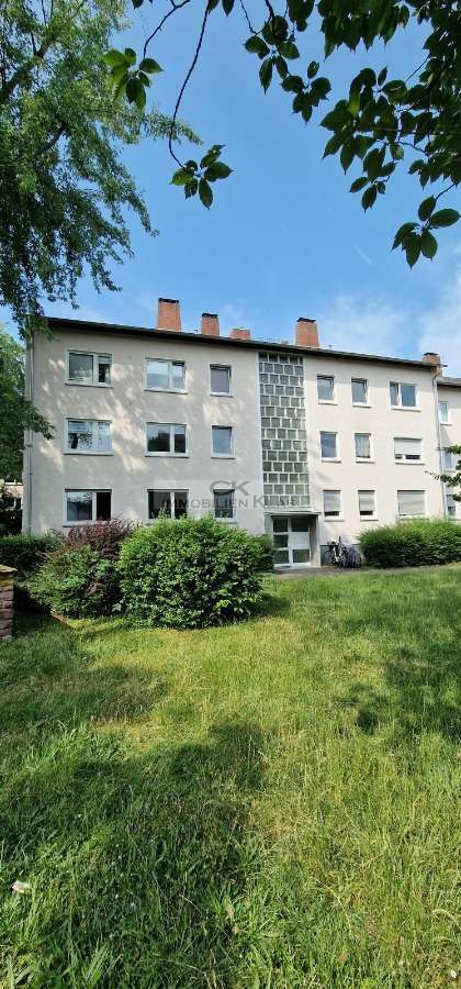 Wohnung zum Kaufen in Frankfurt 398.000 € 70.83 m²