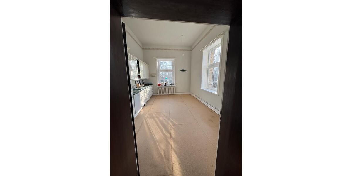 Etagenwohnung Nordstemmen - 4 Zimmer, 178 m&sup2;, 1.700&euro; | Angebot:24600696