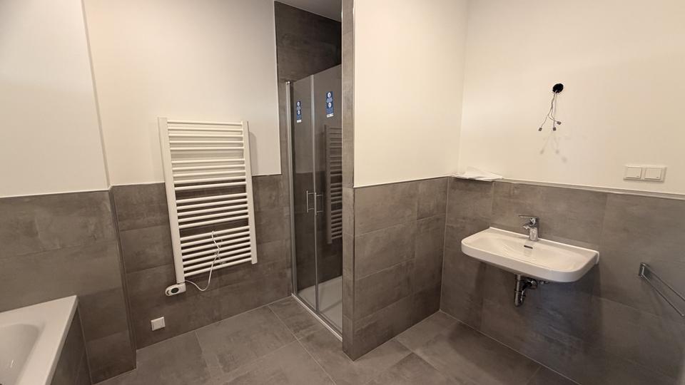 Reihenhaus Taucha - 5 Zimmer, 132 m&sup2;, 1.700&euro; | Angebot:25381914