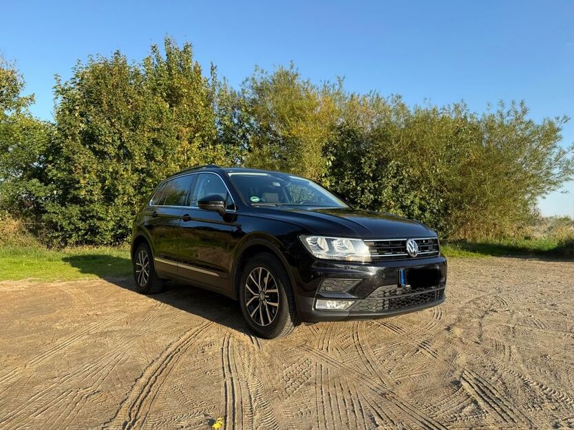 VW Tiguan 132.000 km 15.900 € Oldenburg 26123