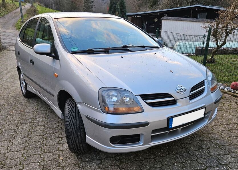 Nissan Almera Tino 181.200 km 2.345 € Wiehl 51674