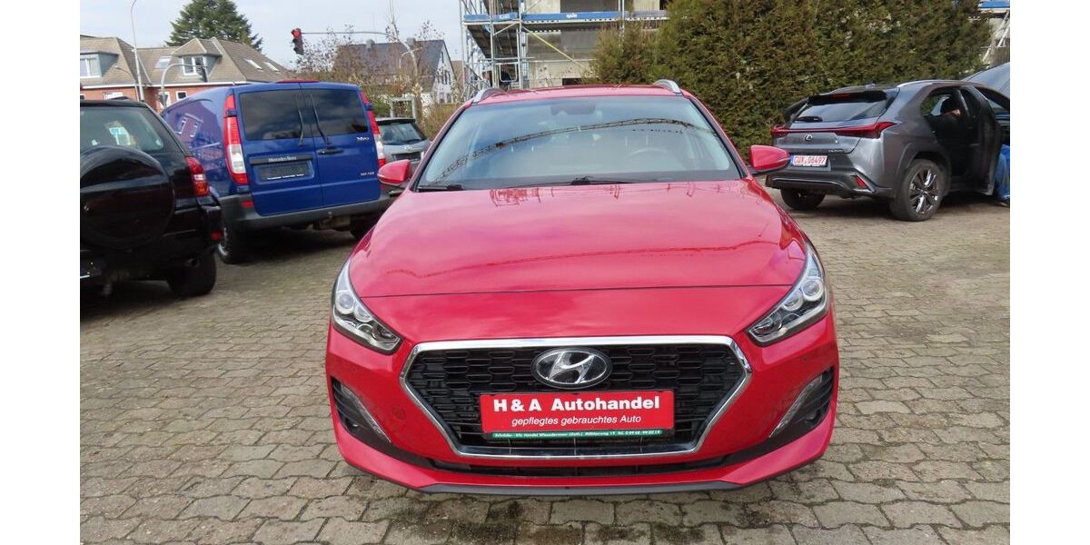 Hyundai i30 119.695 km 7.499 &euro; Geestland 27607