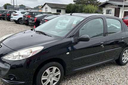 Peugeot 206 165.800 km 2.500 &euro; Altdorf/Landshut 84032