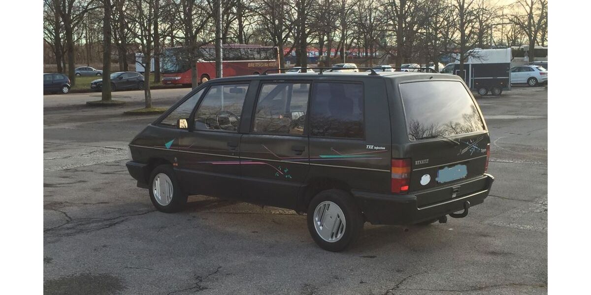 Renault Espace 232.000 km 5.390 € München 81677