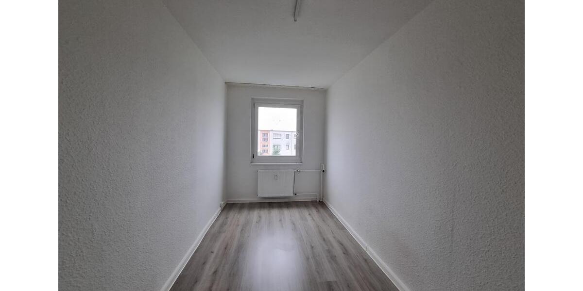 Etagenwohnung Burg - 4 Zimmer, 77 m&sup2;, 463&euro; | Angebot:26663793